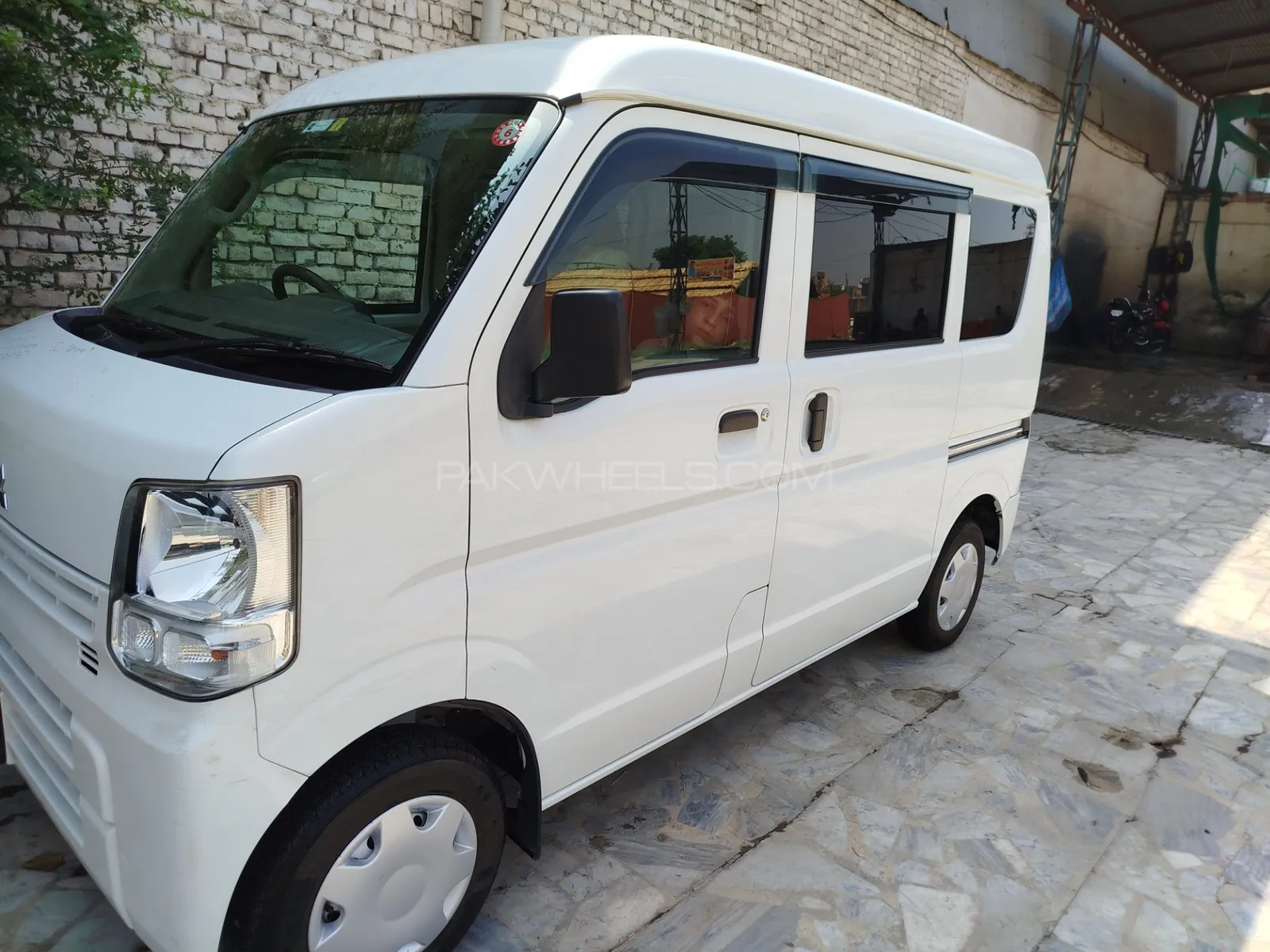Mitsubishi Minicab