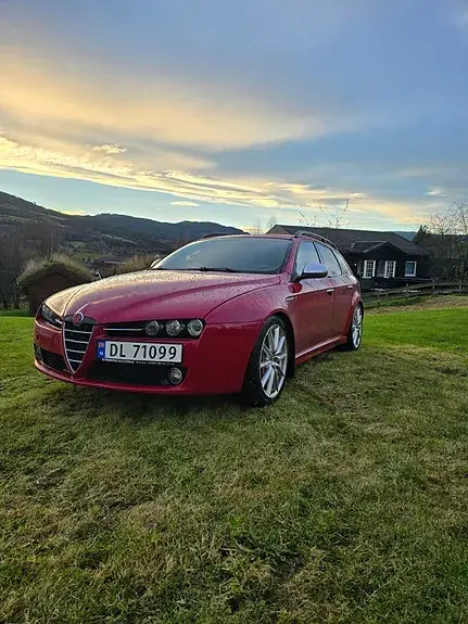 Alfa Romeo 159
