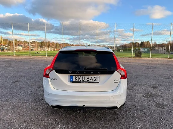 Volvo V60 2014 photo 5