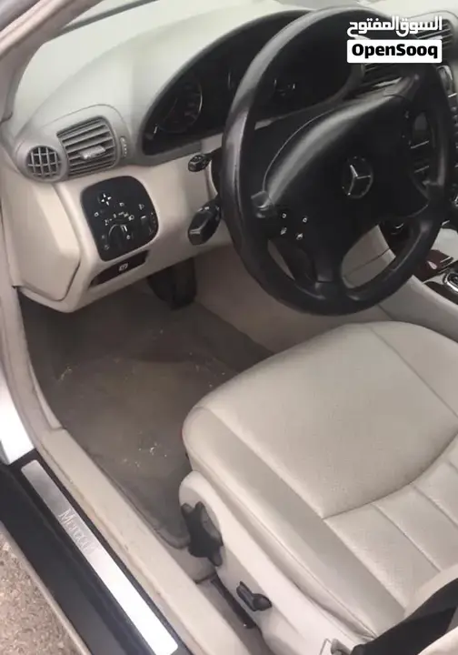 Mercedes-Benz C-Class 2007 photo 2