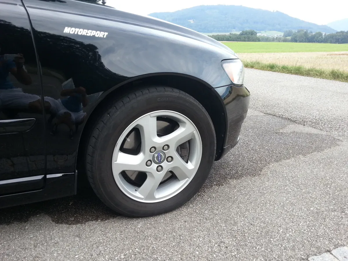 Volvo V50 2011 photo 3
