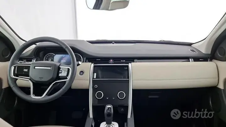 Land Rover Discovery Sport 2024 photo 4