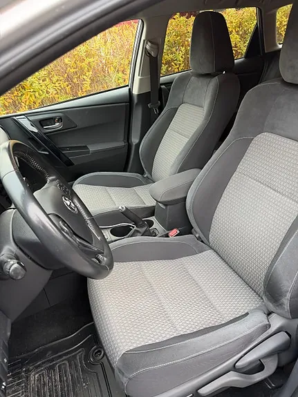 Toyota Auris 2018 photo 4