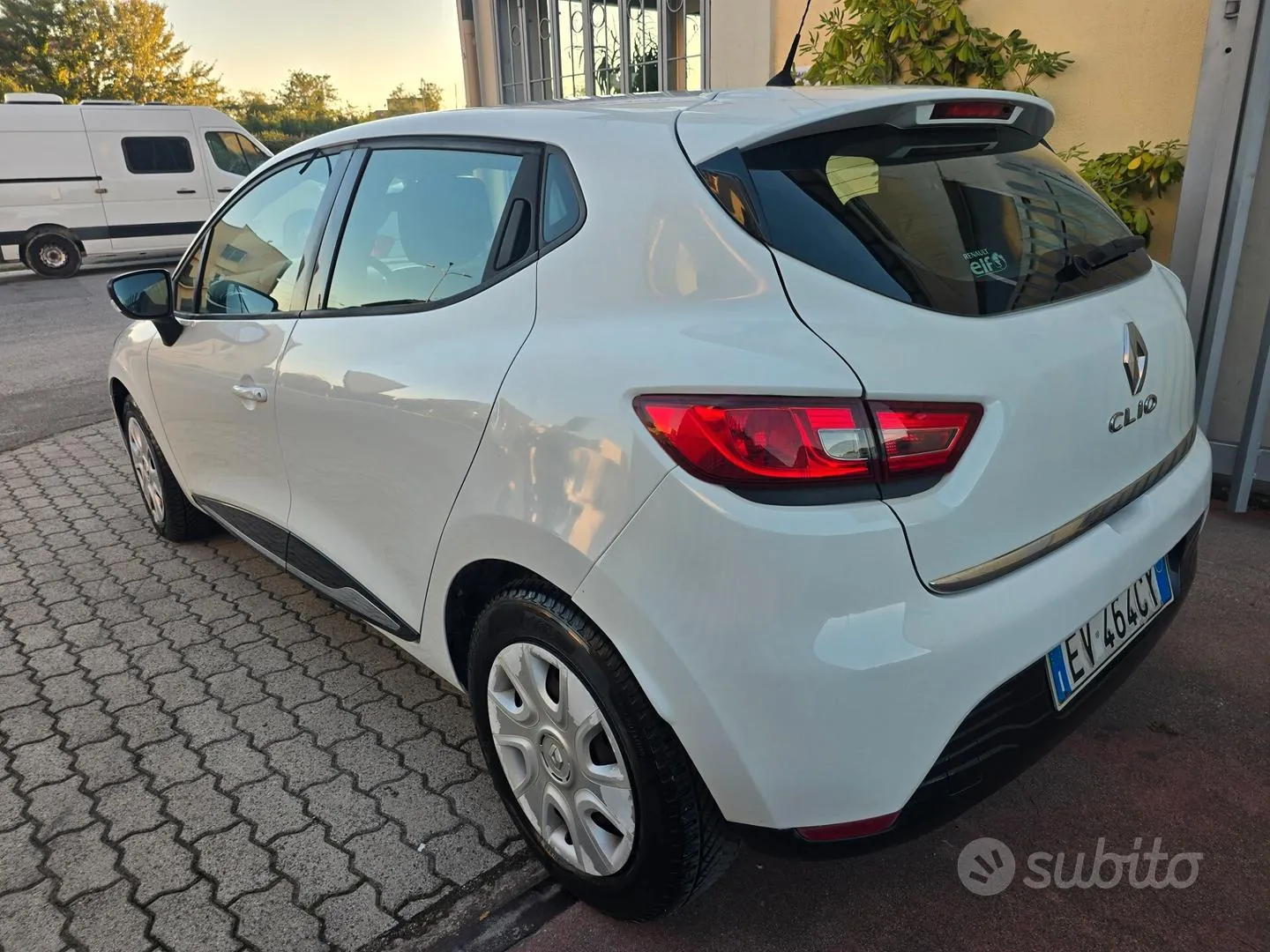 Renault Clio 2015 photo 5