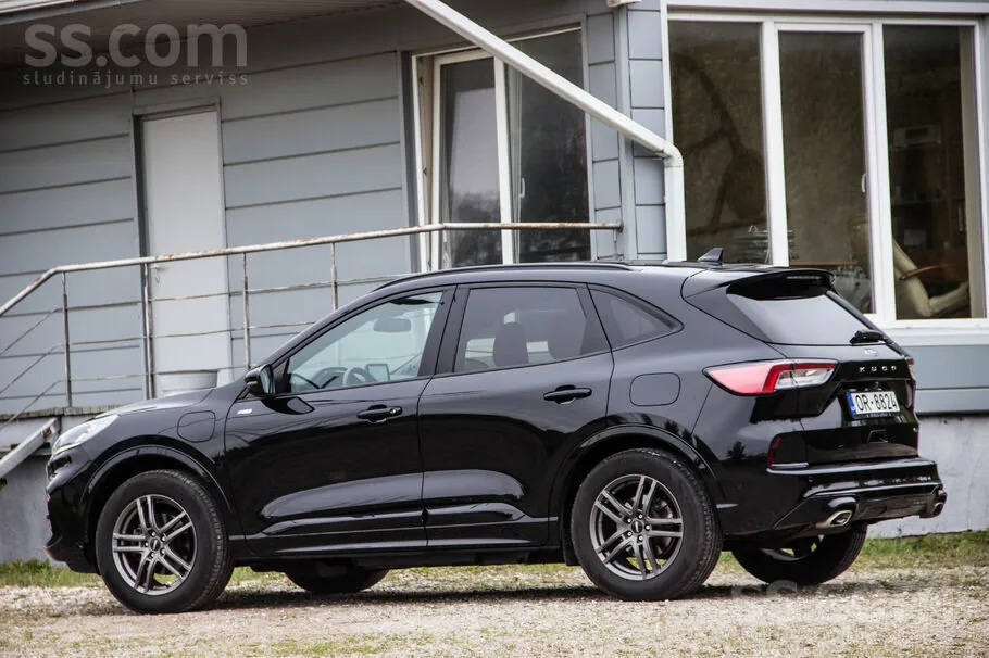 Ford Kuga 2023 photo 5
