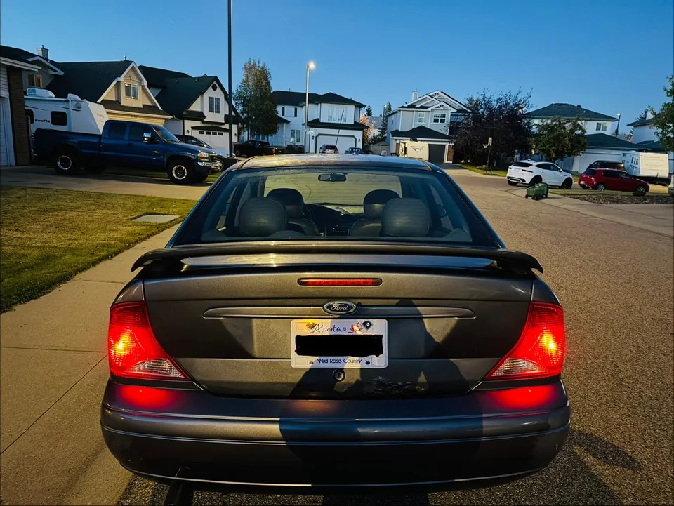 Ford Focus 2004 photo 3