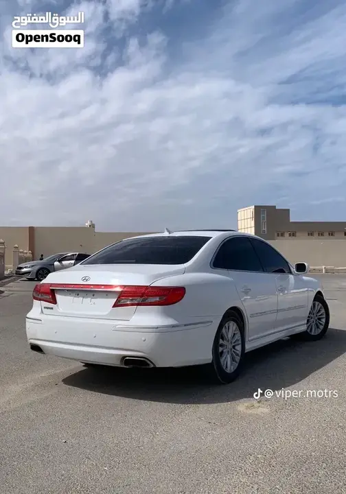 Hyundai Azera 2011 photo 2