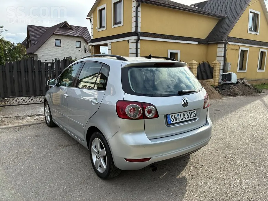Volkswagen Golf 6 2010 photo 3