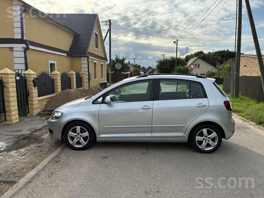 Volkswagen Golf 6 2010 photo 2