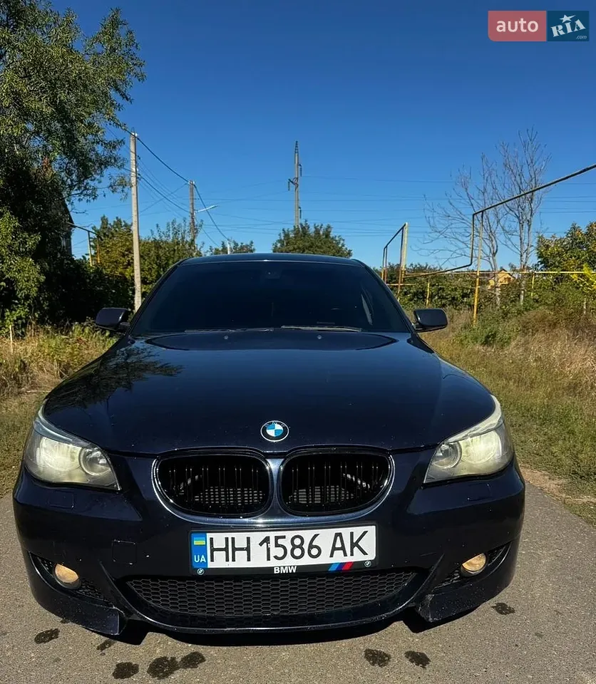 BMW 5 Series 2004 photo 3