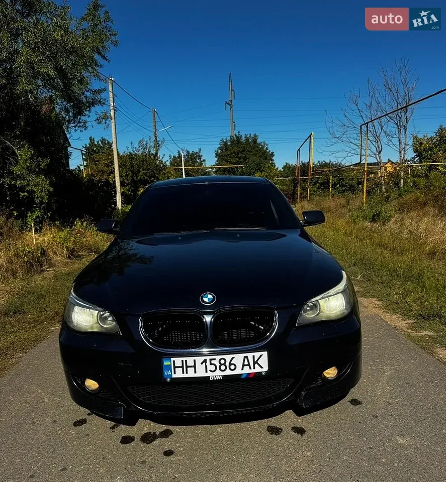 BMW 5 Series 2004 photo 4