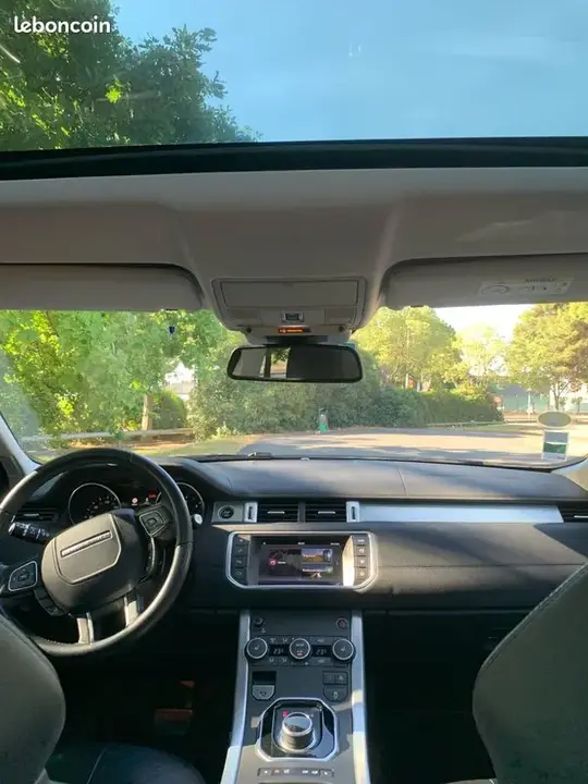 Land Rover Range Rover Evoque 2017 photo 3