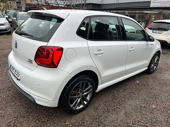 Volkswagen Polo 2016 photo 4