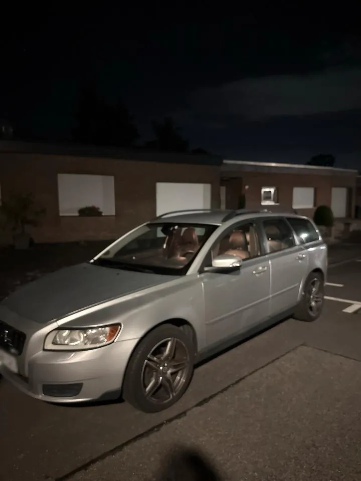 Volvo V50