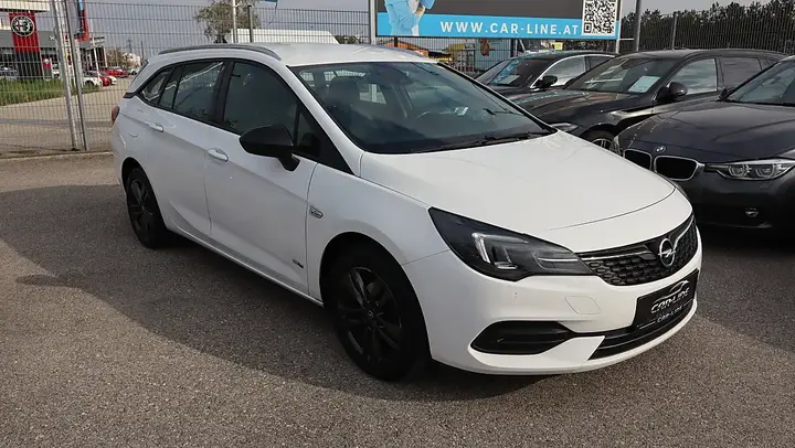 Opel Astra 2021 photo 3
