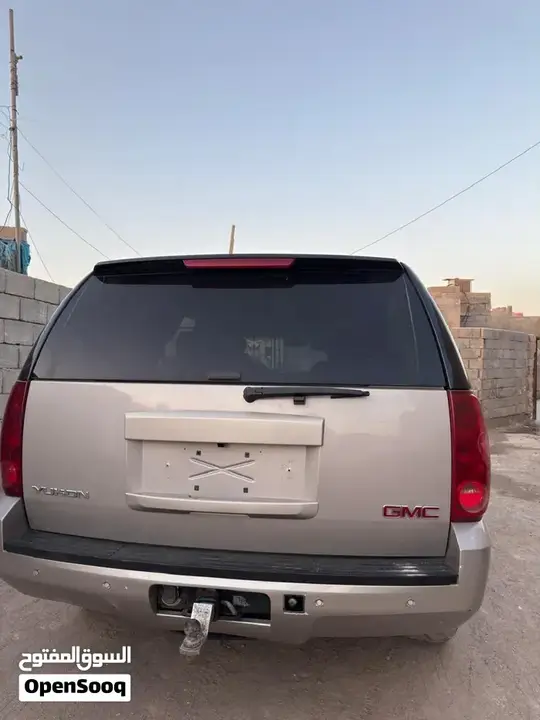 GMC Yukon 2007 photo 2