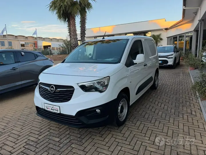 Opel Combo 2019 photo 2