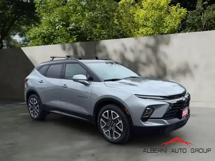 Chevrolet Blazer 2025 photo 3