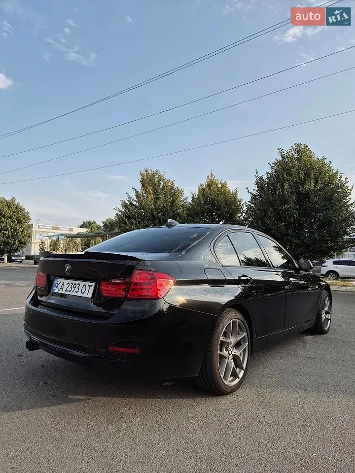 BMW 3 Series 2014 photo 5