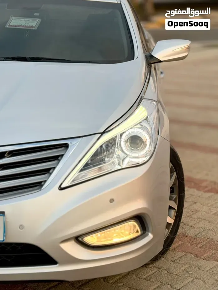 Hyundai Azera 2013 photo 2