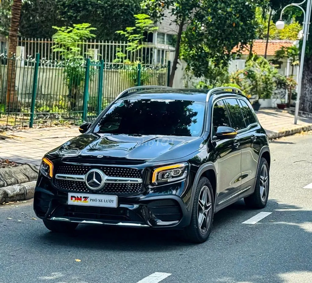 Mercedes-Benz Glb
