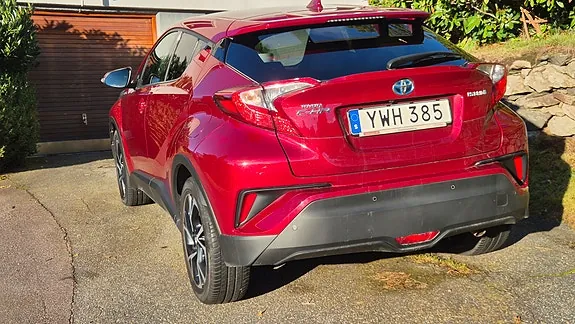 Toyota C-Hr 2018 photo 4