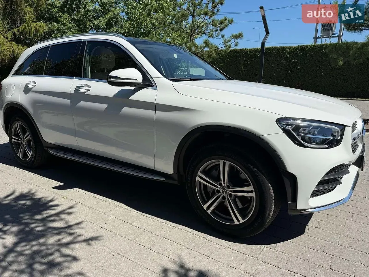 Mercedes-Benz Glc-Class 2020 photo 3
