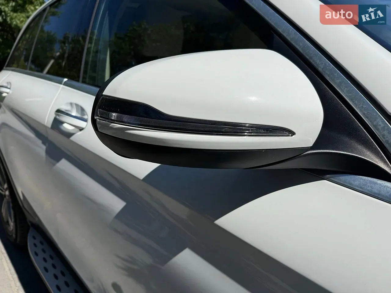 Mercedes-Benz Glc-Class 2020 photo 4