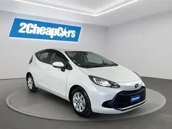 Toyota Aqua 2021 photo 4