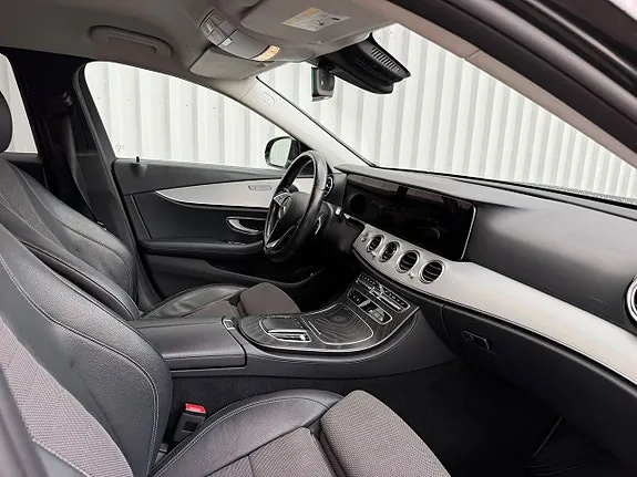 Mercedes-Benz E300 2021 photo 4