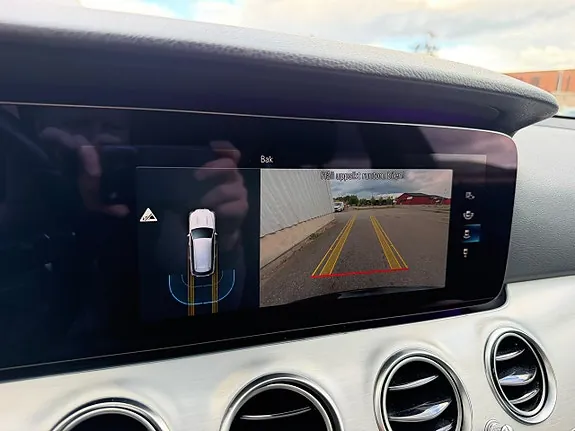 Mercedes-Benz E300 2021 photo 5
