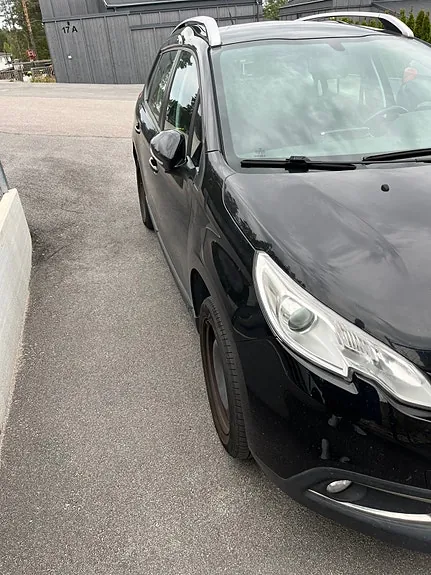 Peugeot 2008 2015 photo 3