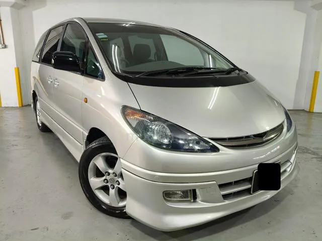 Toyota Estima