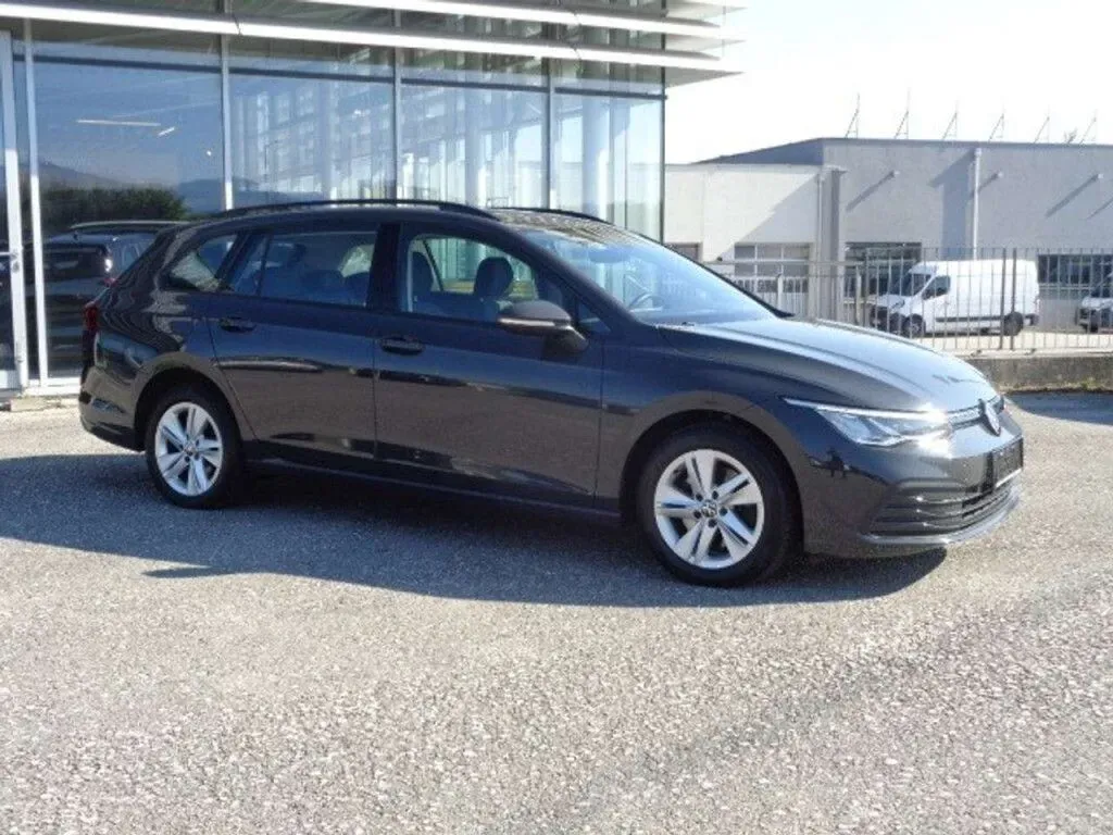 Volkswagen Golf 2021 photo 2