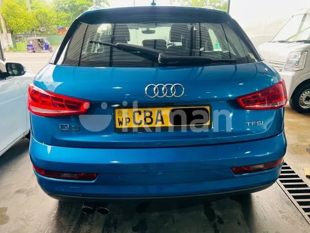 Audi Q3 2016 photo 2
