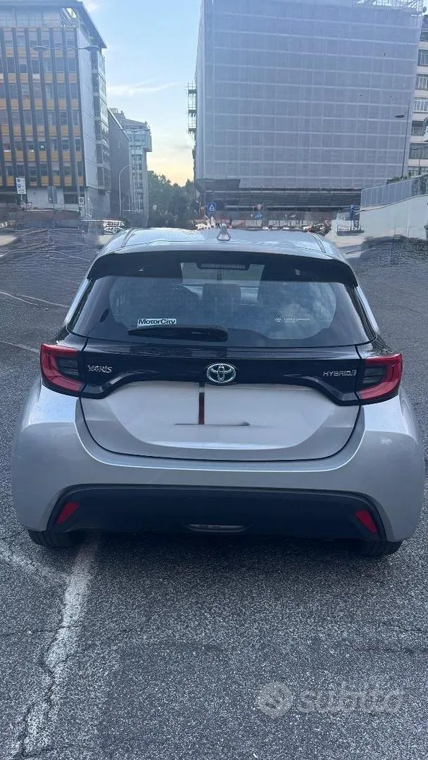 Toyota Yaris 2022 photo 4