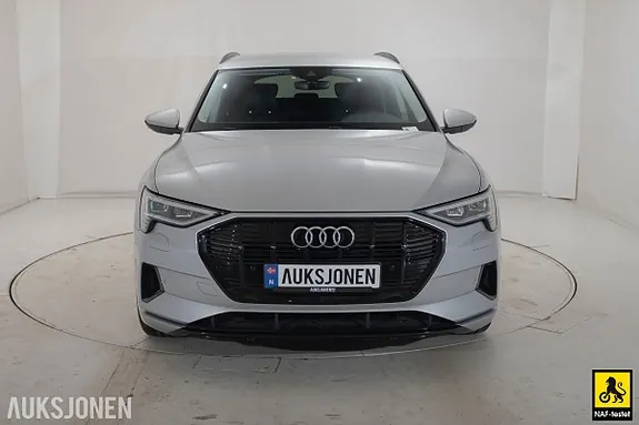 Audi E-Tron 2023 photo 2