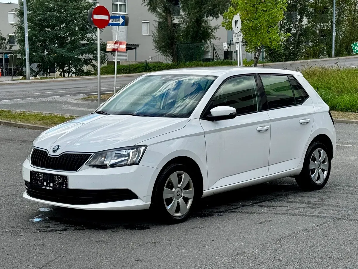 Skoda Fabia 2016 photo 2