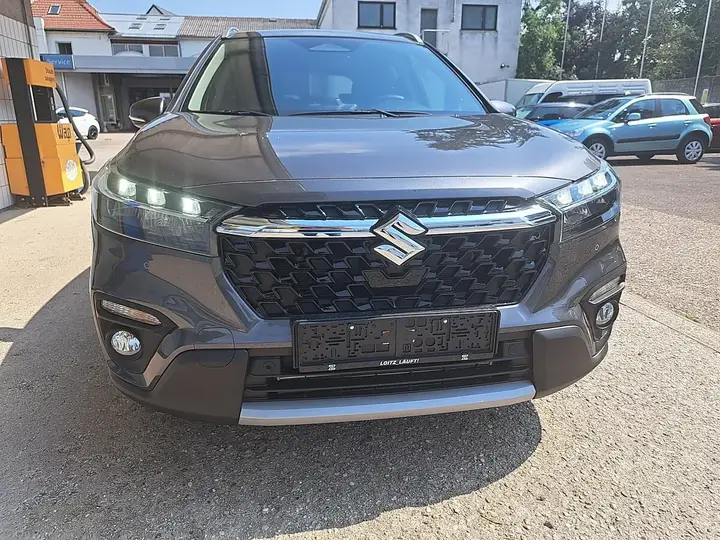 Suzuki S-Cross 2026 photo 3