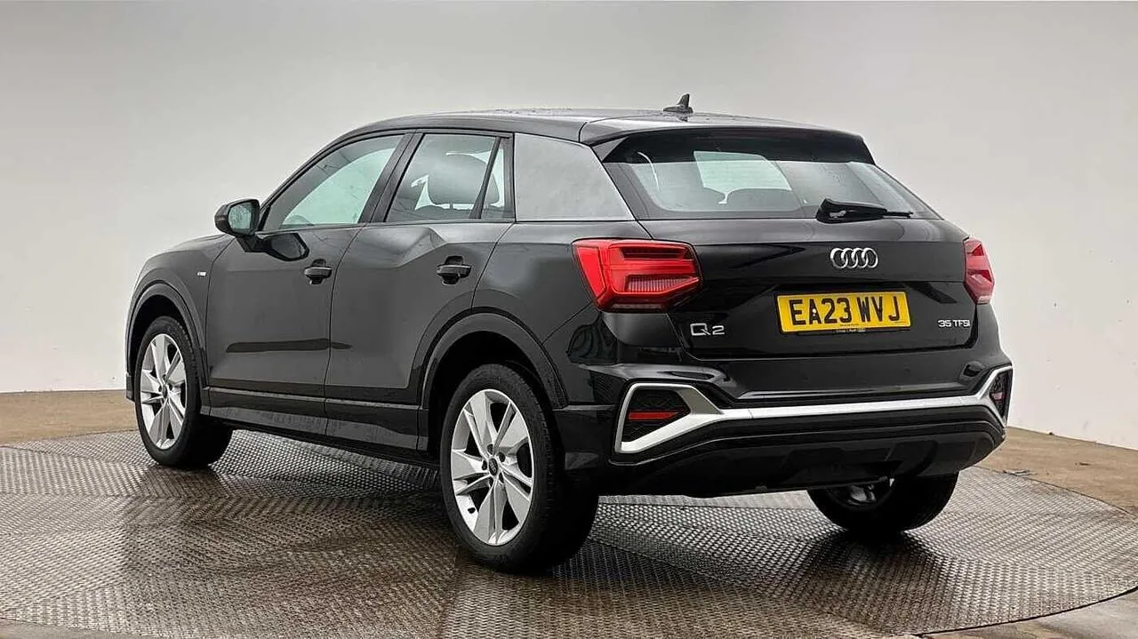 Audi Q2 2023 photo 3