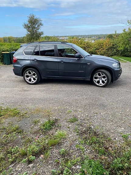 BMW X5 2010 photo 4