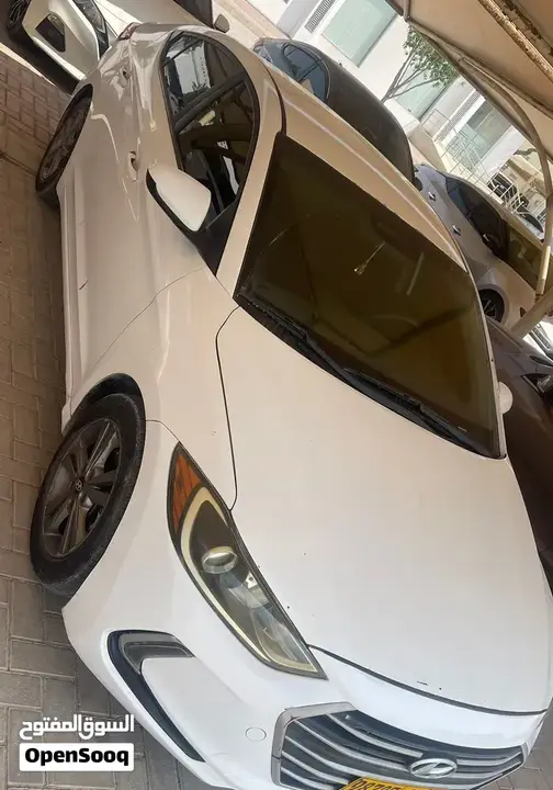 Hyundai Elantra 2018 photo 3