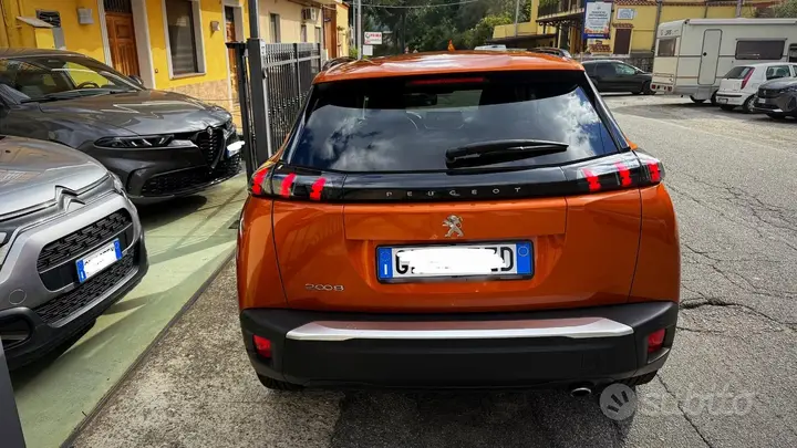 Peugeot 2008 2022 photo 3