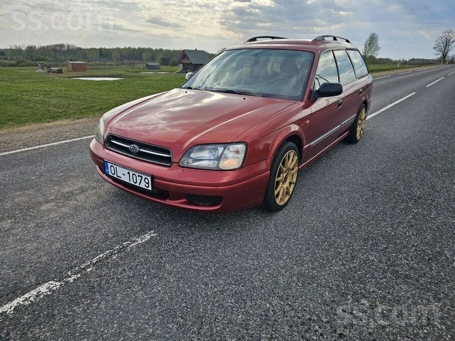 Subaru Legacy 2000 photo 3