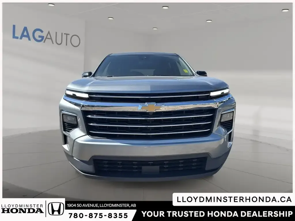 Chevrolet Traverse 2026 photo 2