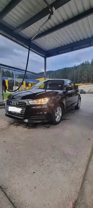 Audi A1 2018 photo 2