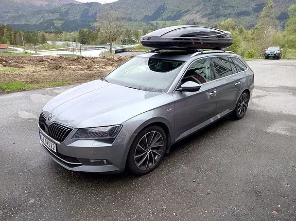 Skoda Superb 2016 photo 4