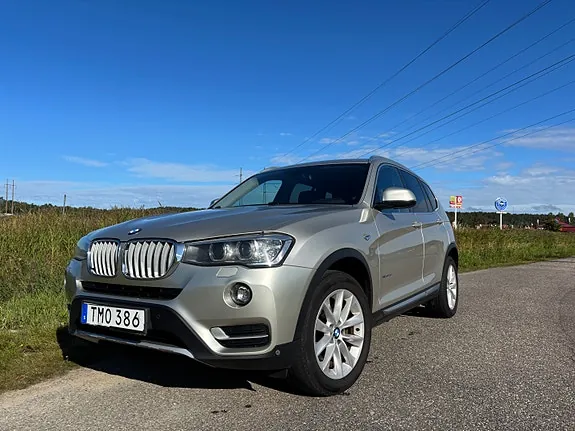BMW X3 2015 photo 2