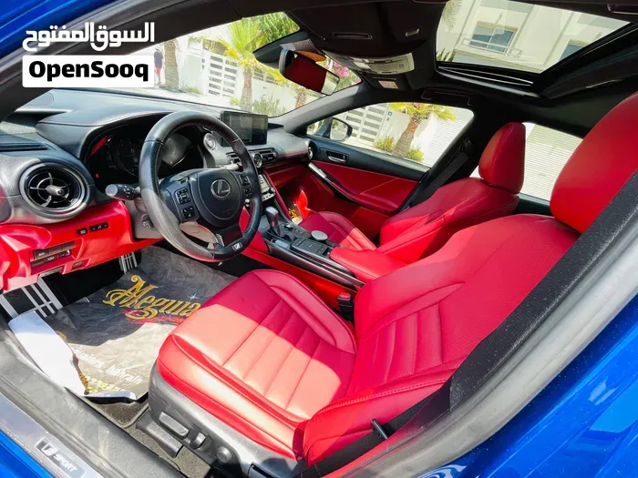 Lexus Is 350 2023 photo 4