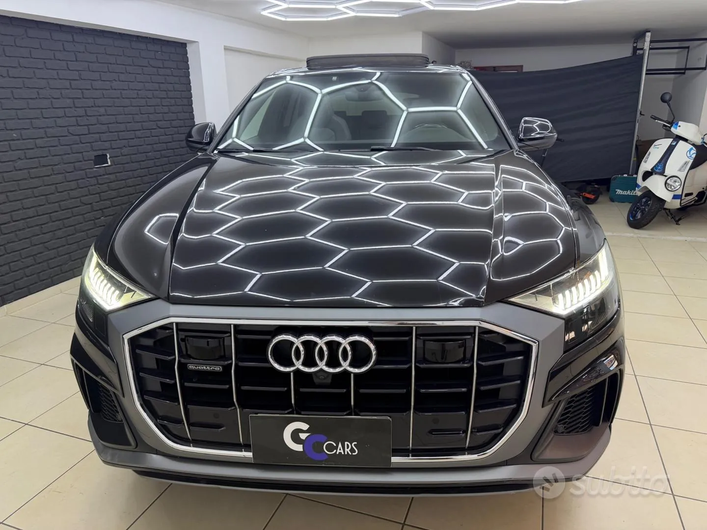 Audi Q8 2019 photo 2